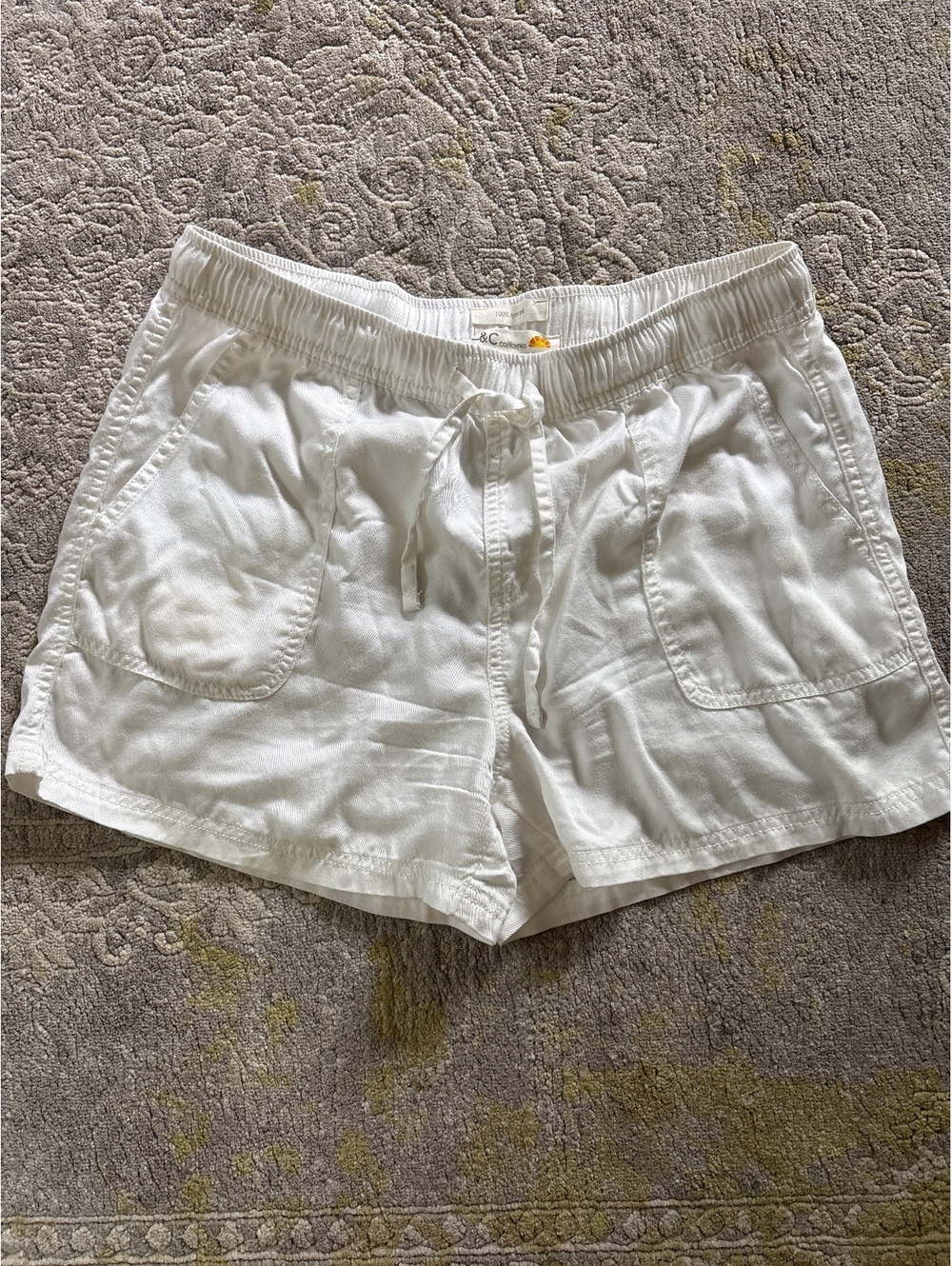 C&C white coastal grandma 100% Lovell shorts